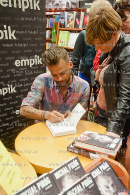 Gdansk. Salon Empik w C.H. Galeria Baltycka. Spotkanie...