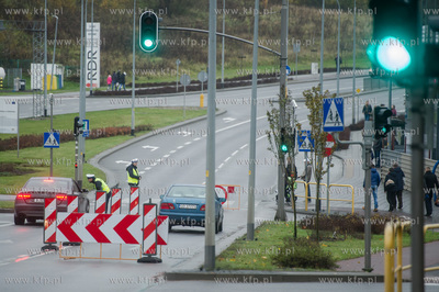Gdańsk. Dzień Wszystkich Świętych. Nz zamknięta...