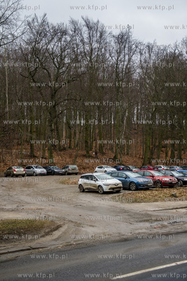 Gdańsk. Wrzeszcz. Parking przy ulicy Jaśkowa Dolina.
20.02.2017
fot....