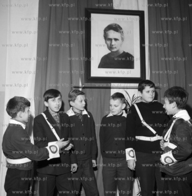 Szkola Podstawowa nr 64 im. Marii Sklodowskiej Curie...