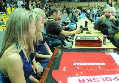 Hala Sportowo - Widowiskowa Gdynia. Wielkie otwarcie...