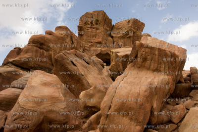 Petra. Jordania NZ ruiny miasta Nabatejczykow, znajdujace...