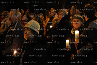 Droga Krzyzowa w Gdyni w ramach Gdynskich Dni Zadumy...