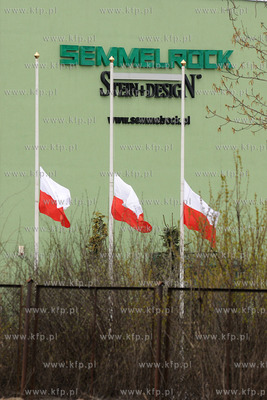 Gdynia w zalobie tydzien po katastrofie prezydenckiego...