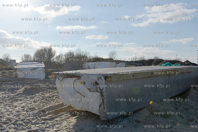 Mechelinki gm. Kosakowo (pow. Puck) Ogromne betonowo...