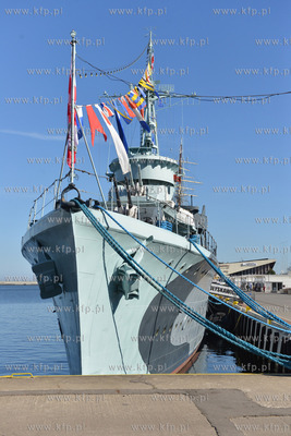 Gdynia. Gala banderowa na ORP Blyskawica z okazji 15...