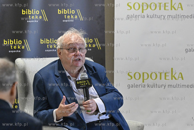 Sopoteka w Sopocie. Spotkanie autorskie z Aleksandrem...