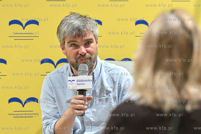 Miejska Biblioteka Publiczna - Sopoteka. Cykl Czytaj...