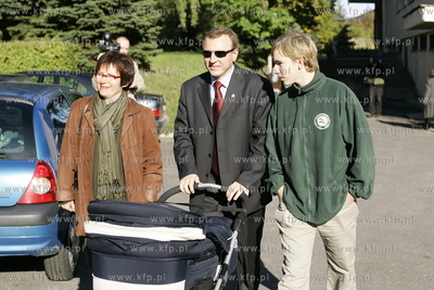 Gdansk. Dzien wyborow parlamentarnych.  Posel Jacek...