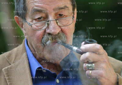 Gunter Grass - niemiecki pisarz, laureat nagrody Nobla....