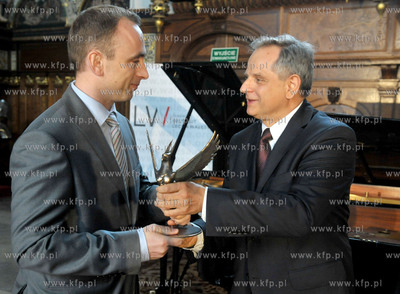 Gdansk, Dwor Artusa. Rozdanie nagrod, Instytutu Lecha...