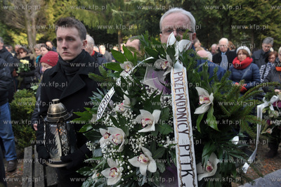Pogrzeb profesora Jerzego Sampa na cmentarzu Lostowickim...