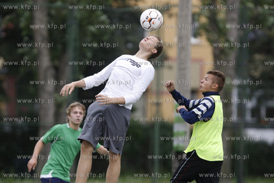 Boisko Zespolu Szkol Ogolnoksztalcacych nr 8 przy ul....