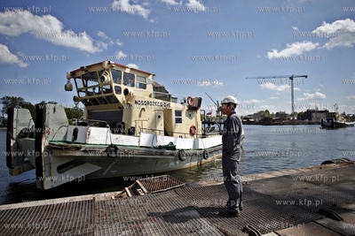 Stocznia REMONTOWA SHIPBUILDING S.A.. Wodowanie nowoczesnego...