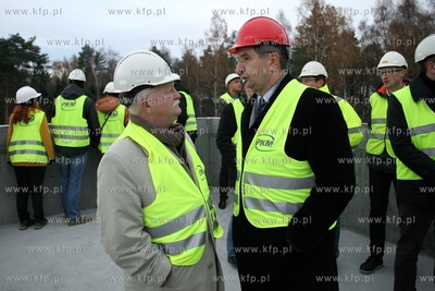 Uroczystosc zawieszenia wiechy na budynku Lokalnego...