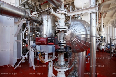 Stocznia Gdansk. Uroczystosc chrztu statku SYN ANTARES....