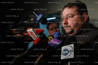 Licytacja majatku kurii gdanskiej. Nz szef koscielnego...