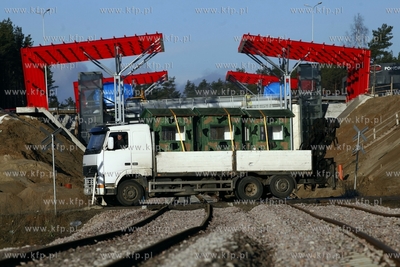 Objazd budowanego wiaduktu w ciagu ulicy Budowlanych...
