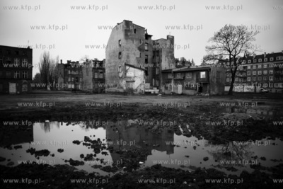 Gdańsk. Dolne Miasto. Kamienice w okolicy ulic Reduta...