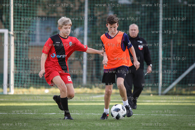 Gdańsk Zaspa. Kompleks boisk przy ulicy Meissnera....