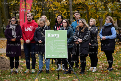 Park Przymorze. Inauguracja cyklu jesiennych nasadzeń...