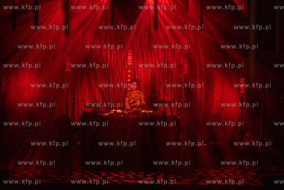 Gdańsk, ul. Elektryków - B90. Queer Carnival. 12.02.2022...