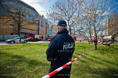 Pozar dachu Teatru Muzycznego w Gdyni . W akacji gasniczej...