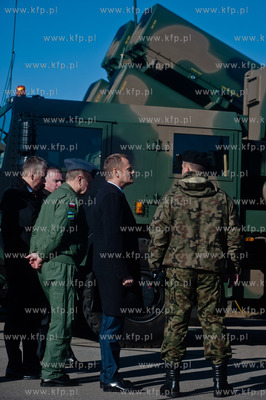Siemirowice. 44 Baza Lotnictwa Morskiego. Wizyta premiara...