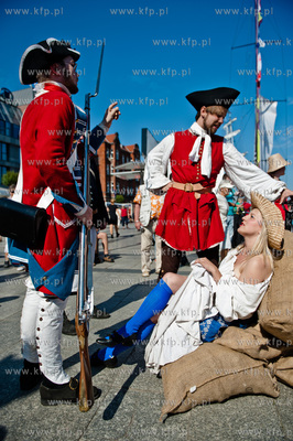 Gdansk. Rybackie Pobrzeze. Baltic Sail. Inscenizacja...