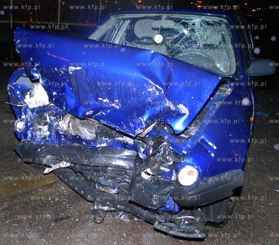 Tragiczny final nocnego wyscigu. W Gdyni na ulicy Kontenerowej...