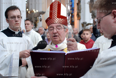 Gdansk, Bazylika Mariacka - uroczysta Msza sw. z udzialem...
