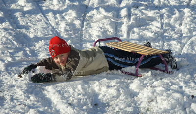 Gdansk-Suchanino. Zimowe szalenstwo na sankach.
Nz....