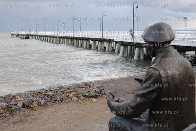 Gdynia. Orlowo. Sztorm na Zatoce Gdanskiej. Nz. Na...
