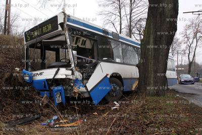 Ok. godz. 9 na wysokosci Kolibek Volkswagen T4 jadacy...
