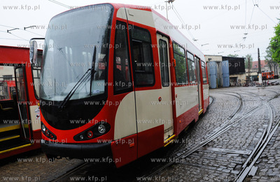 Gdansk.Wrzeszcz. Zajezdnia tramwajowa ZKM. Nowy tramwaj...
