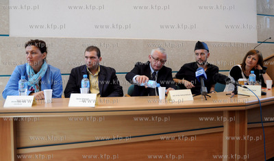 Urzad Miasta Gdyni. Konferencja prasowa dedykowana...