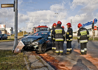 Wypadek na skrzyzowaniu ulic Rakoczego i Piekarniczej...