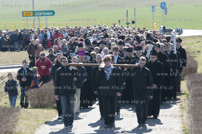 Tradycyjnie w Wielki Piatek na Gorze Jana Pawla II...
