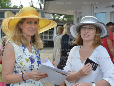 Konkurs Modowy na najlepszy kapelusz rozganizowany...