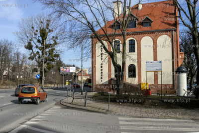 Zrewitalizowany Ratusz Oruński wybudowany w stylu...