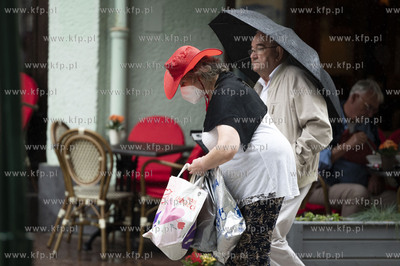 Deszczowe pierwsze dni lata w Sopocie.24.06.2021...