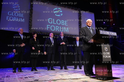 Gdansk, GLOBE FORUM 2009. Nz Pawel Olechnowicz - prezes...