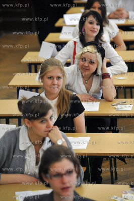 Egzamin maturalny z jezyka polskiego w III Liceum Ogolnoksztalcacym...