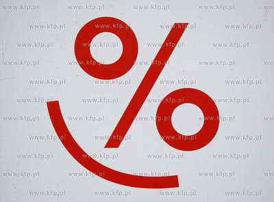 Gdansk. Ul. Rajska. Nz. usmiechniete procenty Raiffeisen...