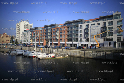 Gdansk. WaterLane to sześciokondygnacyjny budynek,...