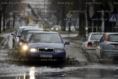 Gdańsk Żabianka. Niedrożna studzienka przyczyną...