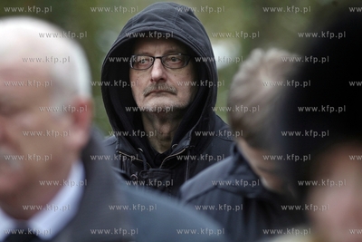 Gdansk. Cmentarz lostowicki. Pogrzeb perkusity zespolu...