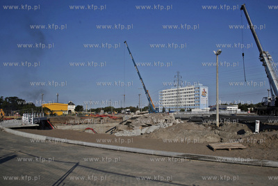 Gdansk. Prace przy budowie wezla drogowego w Letnicy...