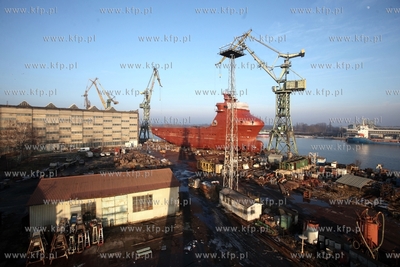Stocznia Gdansk. Budowa statku typu PSV Ocean Art do...