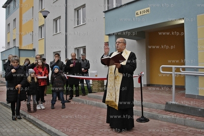 Uroczystosc przekazania mieszkan nowym lokatorom w...
